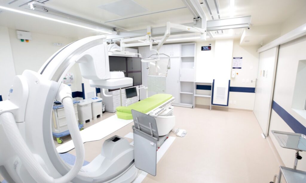 Hospital São José ativa nova Unidade de Hemodinâmica com equipamento de última geração