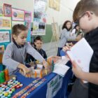 Alunos expõem trabalhos em feira