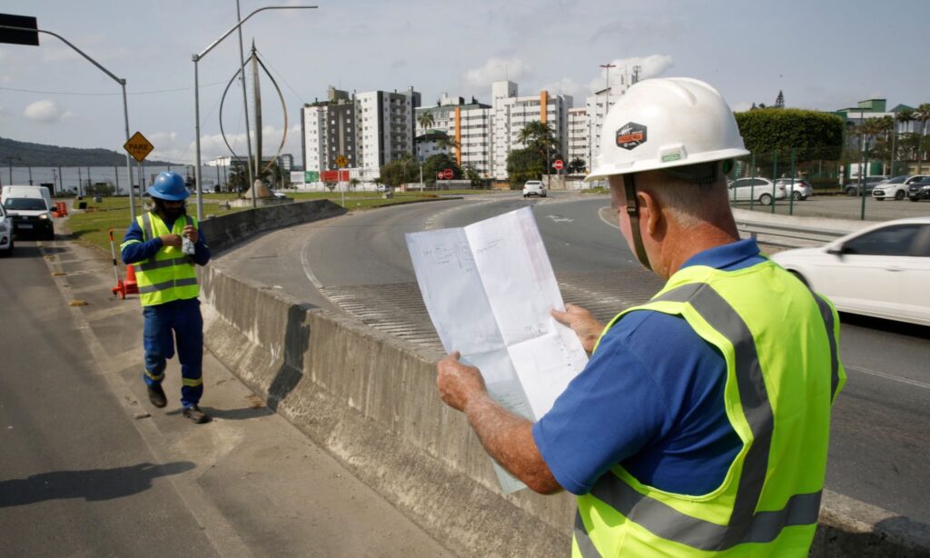 Prefeitura inicia a ampliação do sistema de iluminação pública do Eixo Industrial Norte