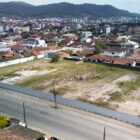 O CEI, com capacidade para 600 crianças, será construído na rua Senador Rodrigo Lobo