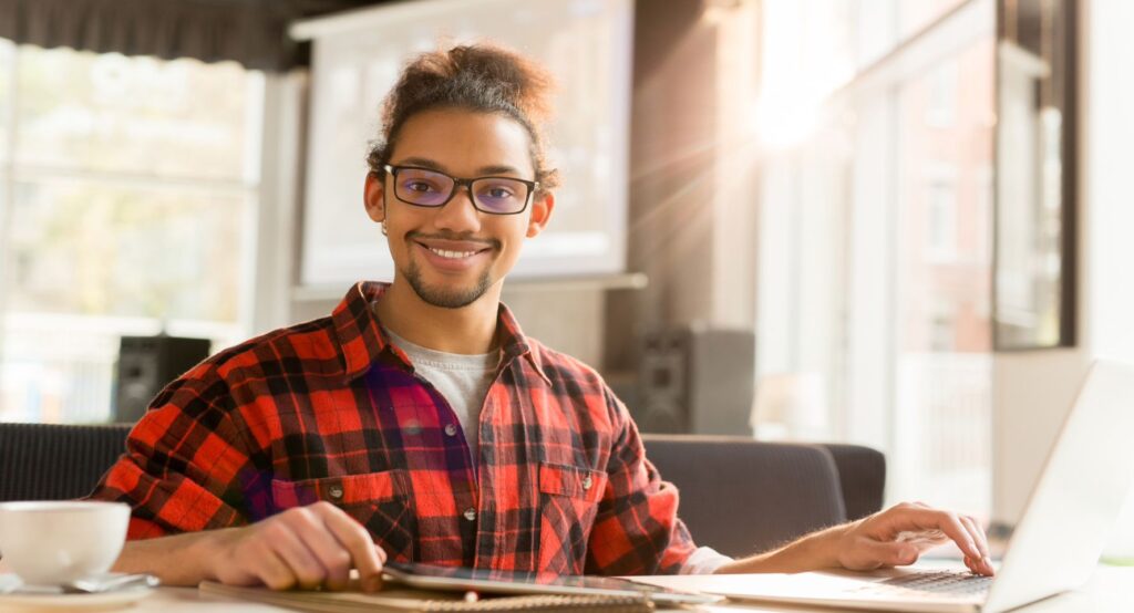 Inscrições para o curso gratuito de introdução ao mundo do trabalho continuam entre 6 e 17 de janeiro