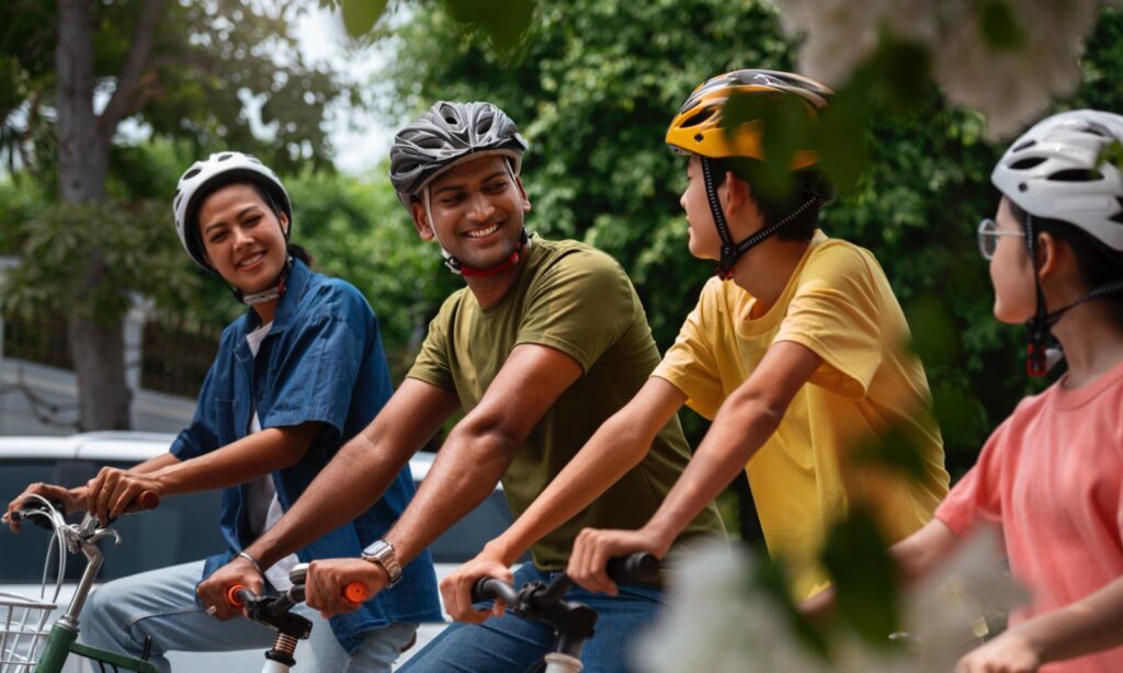 Passeio ciclístico Movimenta Joinville Bike é atração no bairro Espinheiros