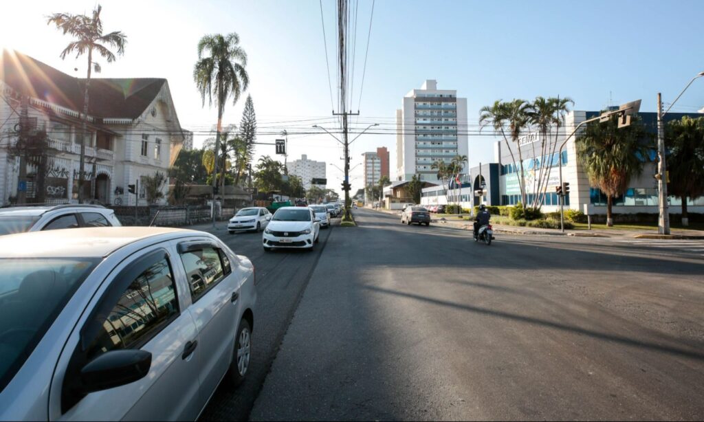 Pavimentação da avenida Coronel Procópio Gomes ocorre nesta quinta-feira