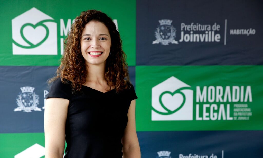 Tereza Couto assume gestão da Secretaria da Habitação de Joinville