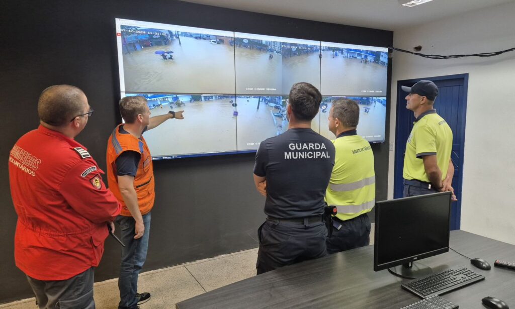 Defesa Civil de Joinville atende ocorrências devido ao acumulado de chuva