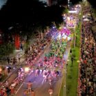 Desfile na avenida Beira Rio