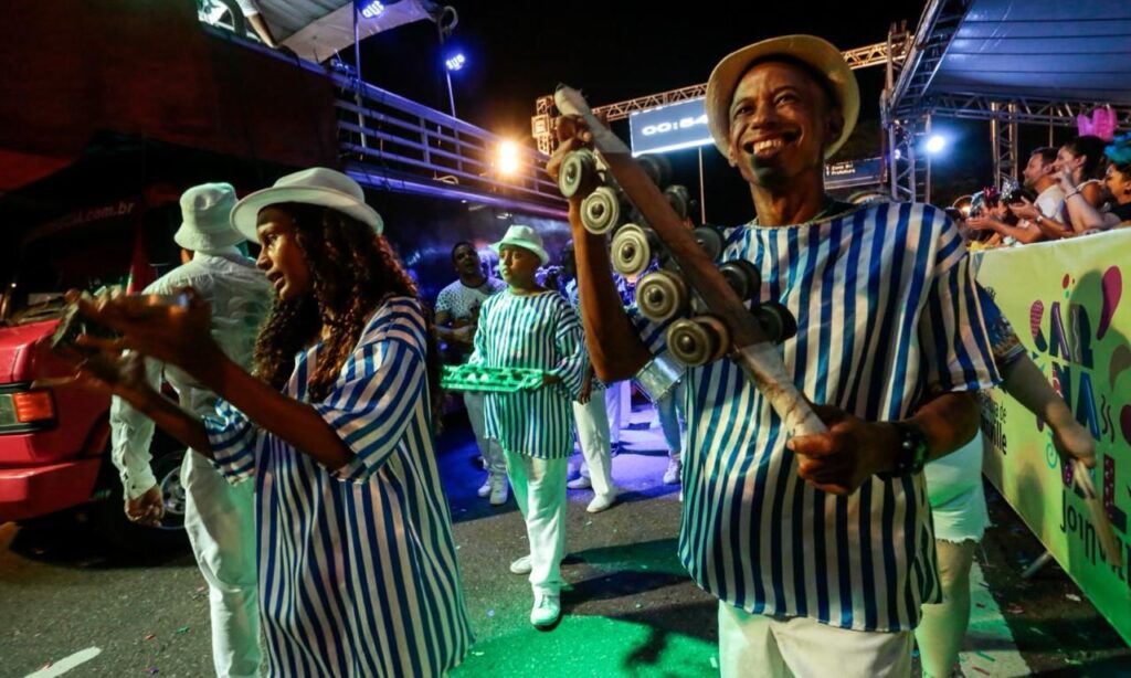 Agenda Cultural de Joinville tem Carnaval, espetáculos teatrais, exposições e feiras