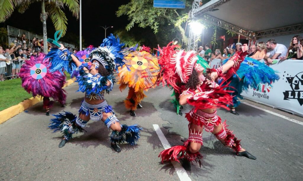Confira a programação e dicas para aproveitar o Carnaval de Joinville 2025