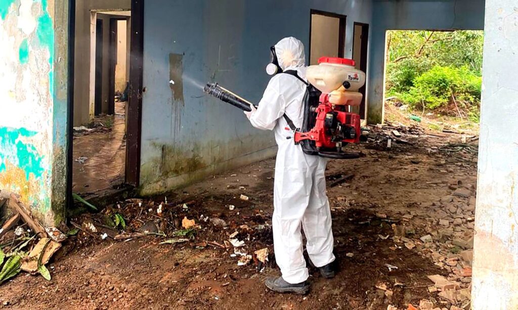 Mutirão contra a dengue recolhe 5,7 toneladas de entulhos no Boehmerwald