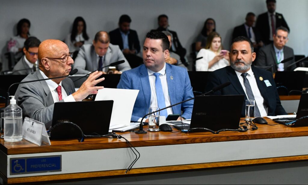 Prefeitura de Joinville discute, em Brasília, solução definitiva para operação do terminal de cargas do Aeroporto