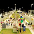 Vista área do Passeio Público do Aventureiro com pessoas circulando no local e utilizando os equipamentos