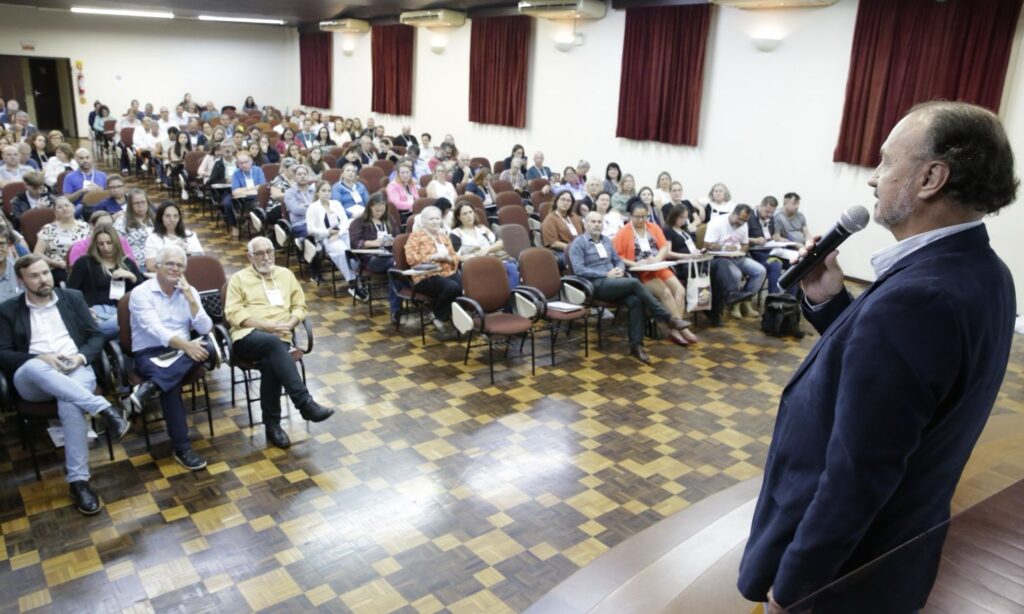 Joinville realiza etapa municipal da Conferência Nacional da Saúde do Trabalhador