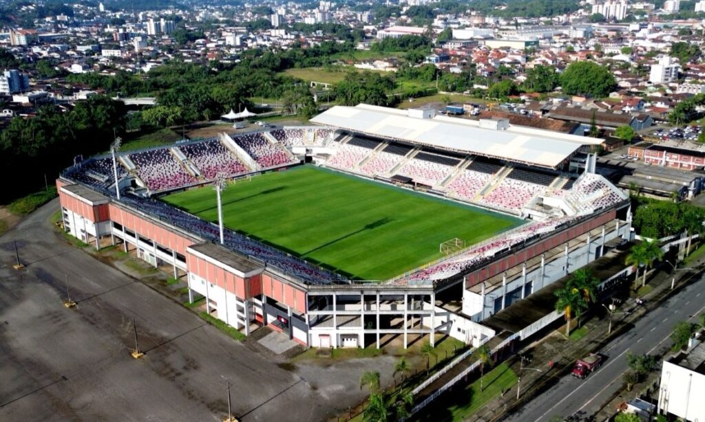 Prefeitura de Joinville seleciona estudos para a concessão da Arena Joinville e a PPP do novo Ginásio Municipal