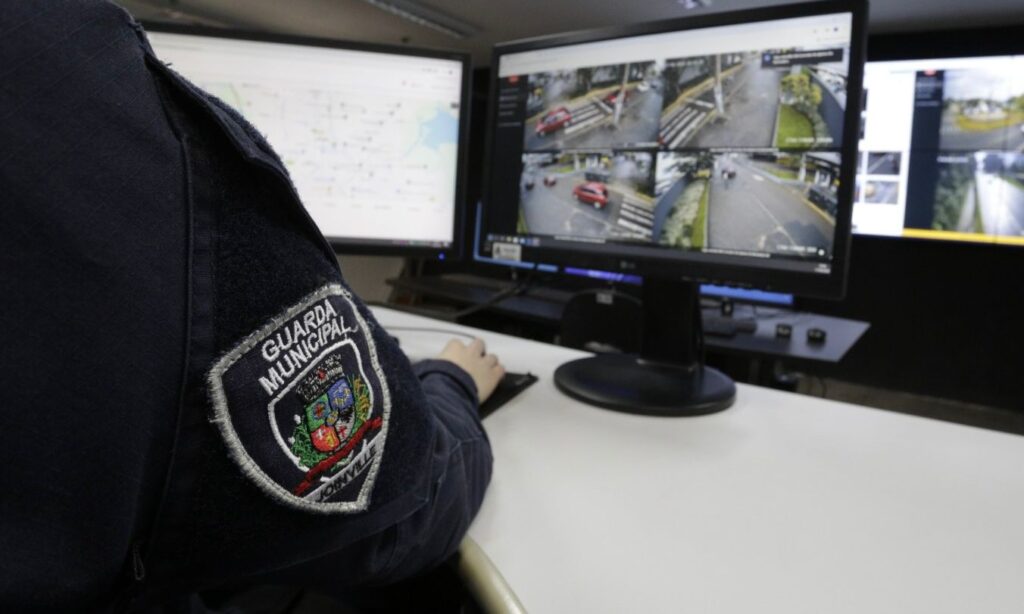 Guarda Municipal de Joinville apreende motocicleta irregular com quase R$300 mil em débitos