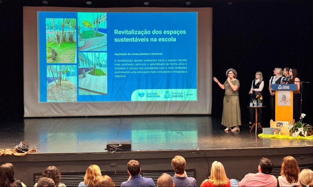 Mostra reúne comunidade escolar para compartilhar boas práticas do Programa Dinheiro na Escola