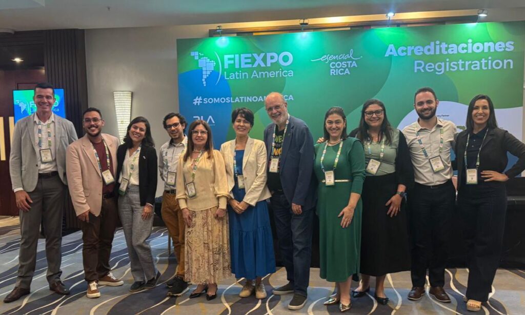 Joinville marca presença em um dos principais eventos MICE do mundo, em ação cooperada da Embratur