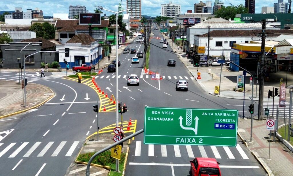Mudanças viárias realizadas pela Prefeitura reduzem o tempo de deslocamento dos joinvilenses no trânsito