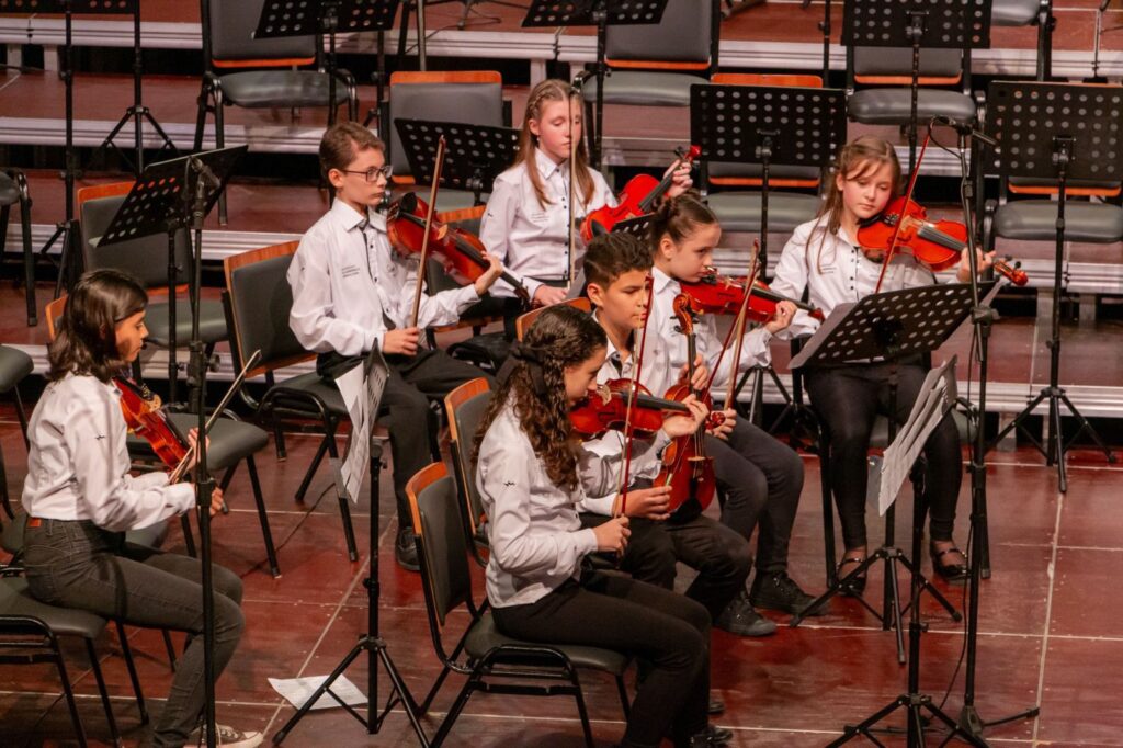 Festival de Dança, feiras e apresentações musicais movimentam o cenário cultural de Joinville
