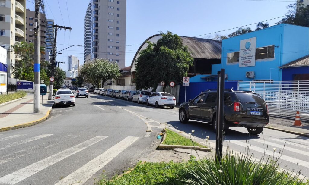 Rua Conselheiro Mafra será interditada no período noturno para requalificação do asfalto