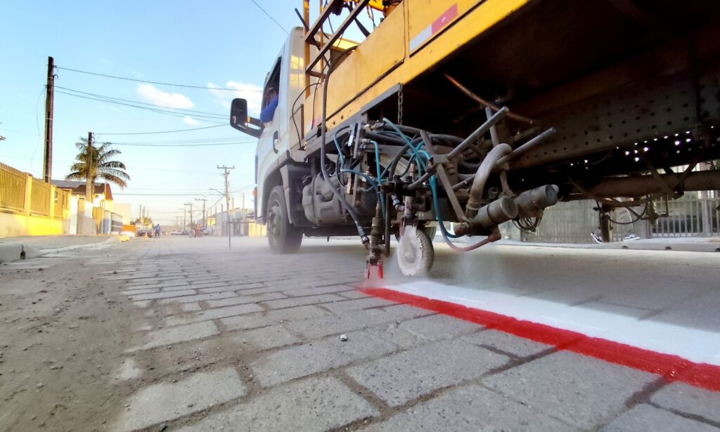 Prefeitura de Joinville vai instalar 6,5 km de novas ciclofaixas no bairro Vila Nova