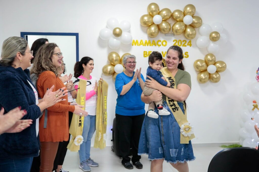 Saúde de Joinville promove Mamaço e outras ações de incentivo ao aleitamento materno no Agosto Dourado