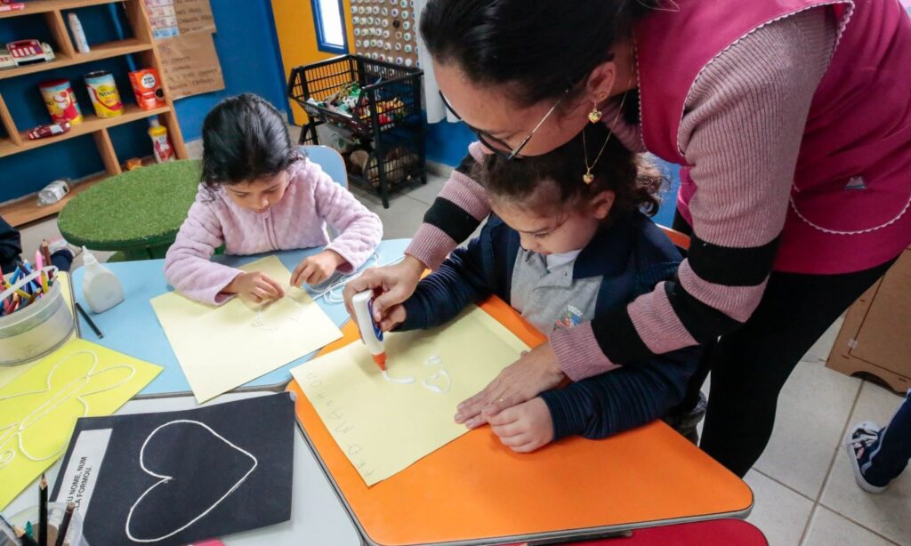 Educação divulga quase 1,2 mil vagas para CEIs municipais e conveniados