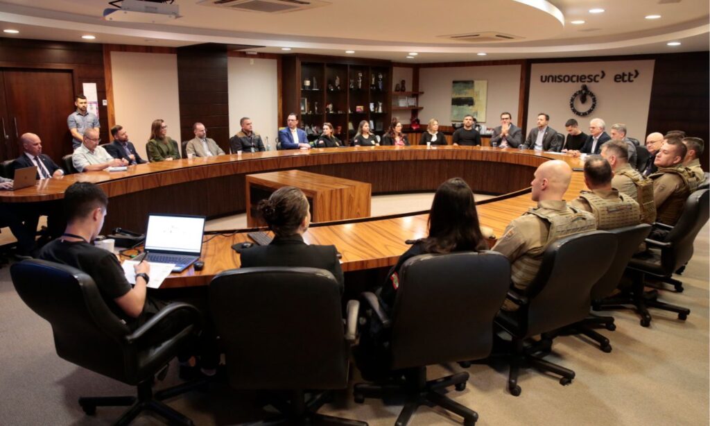 Reunião do Comitê Estratégico acompanha a evolução das ações voltadas à população em situação de rua em Joinville