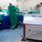 Equipe médica trabalha na captação para posterior doação de órgãos no Hospital São José