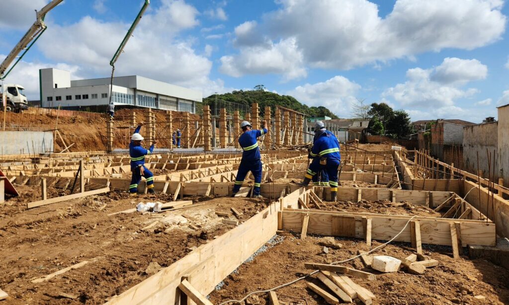 Construção da maior UBSF de Joinville chega a 20% das obras executadas