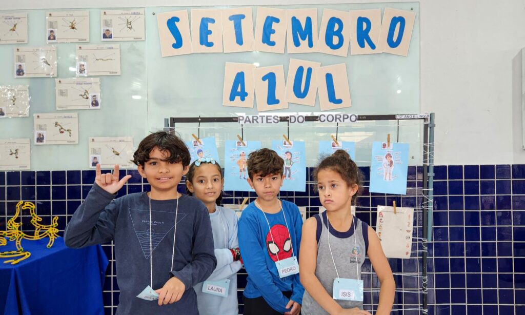 Rede Municipal de Ensino tem programação especial em comemoração ao mês da visibilidade da comunidade surda