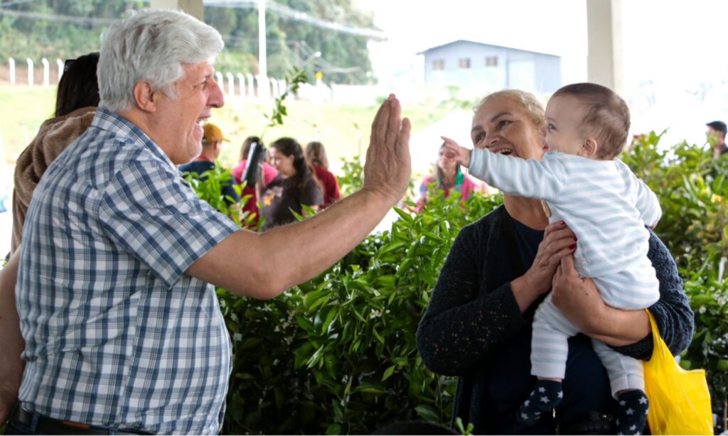 Feira Direto do Campo é sucesso de público e promove conexão com os produtores rurais