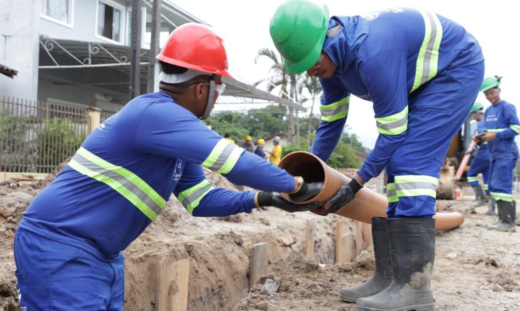 Companhia Águas de Joinville apresenta projetos na Câmara de Vereadores para modernizar a gestão e otimizar a implantação da rede de esgoto