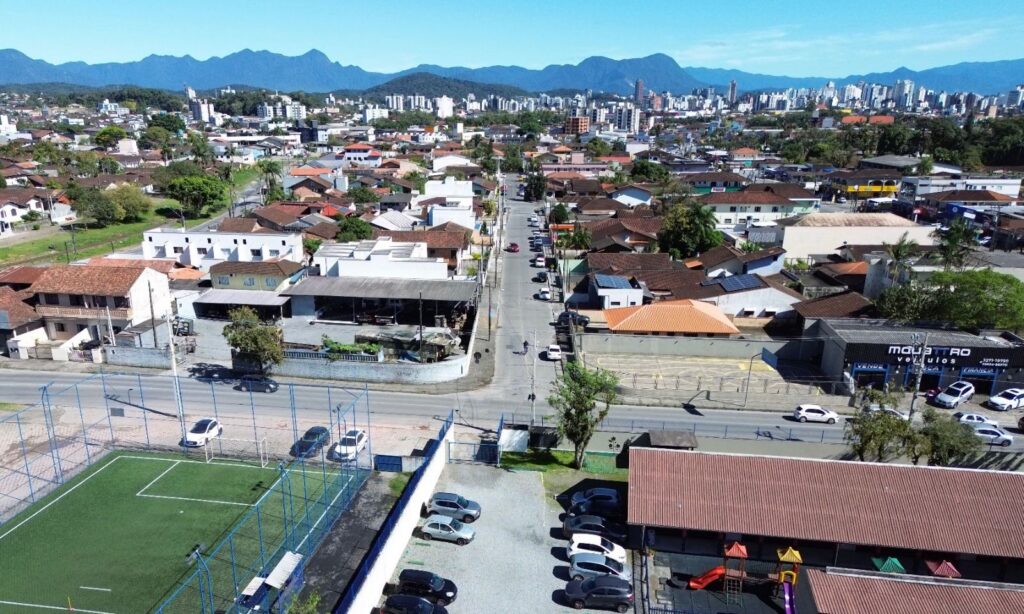 Rua Francisco dos Santos Faraco, no Itaum, terá sentido único
