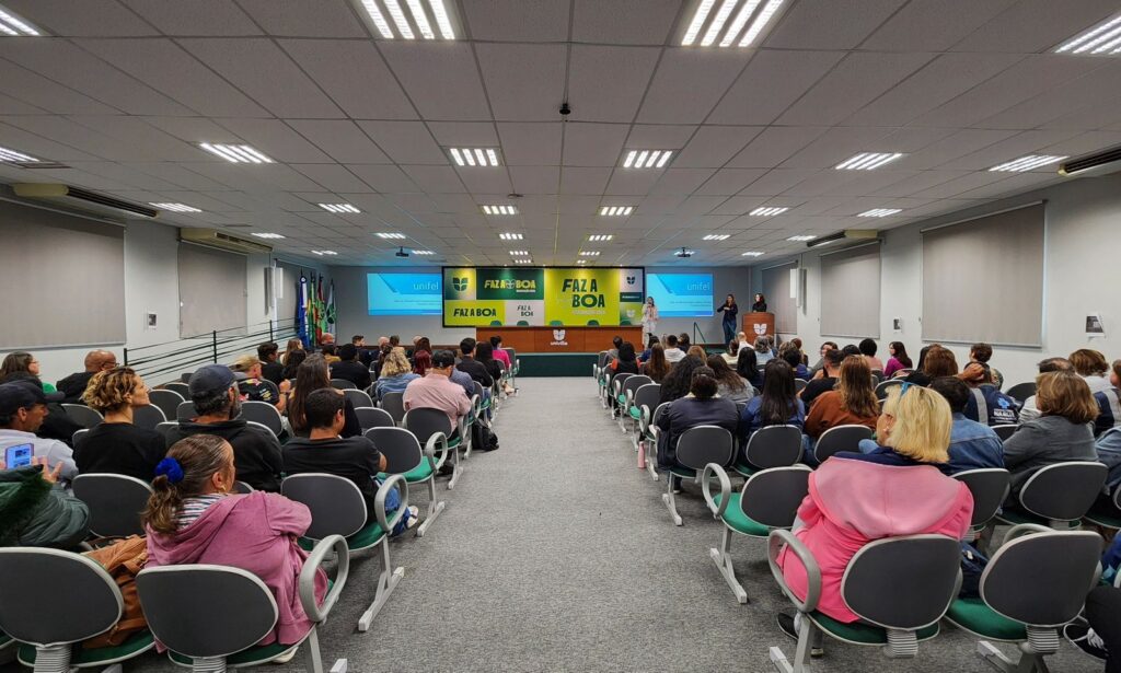 Prefeitura de Joinville realiza seminário e reforça importância do trabalho intersetorial para atendimento à população em situação de rua