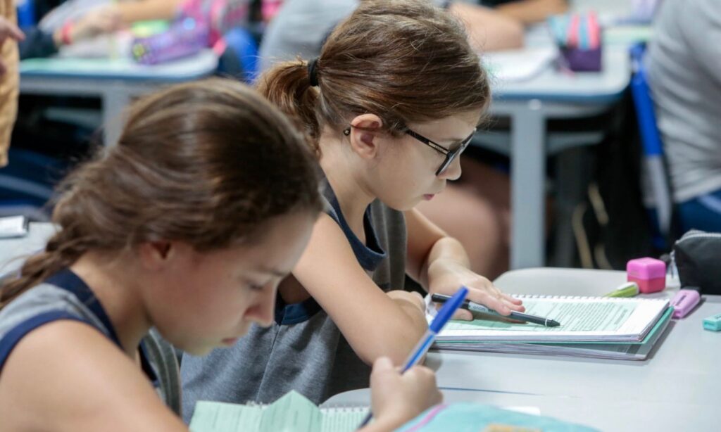 Secretaria de Educação de Joinville divulga calendário escolar para 2026
