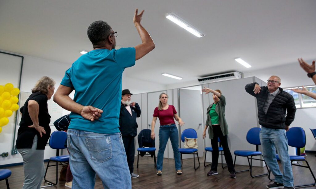 Espaço Viva Saúde, no Glória, abre vagas no grupo de teatro para idosos