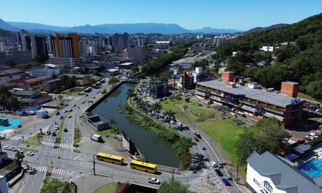 Avenida Hermann August Lepper terá interdições a partir de quarta-feira