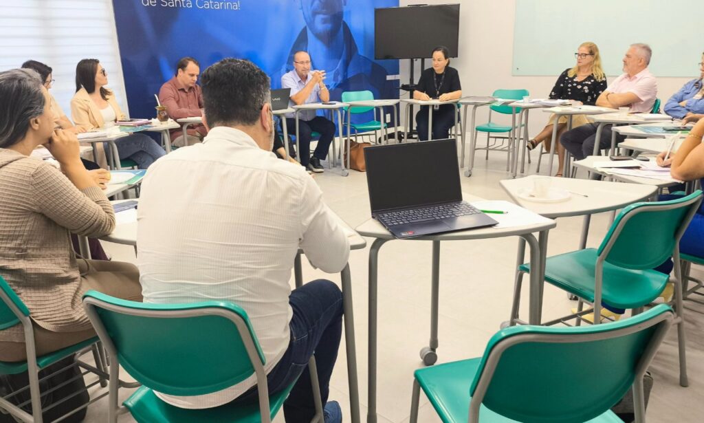Secretaria da Saúde de Joinville apresenta projeto FASUS para sete municípios da região do Vale do Itapocu