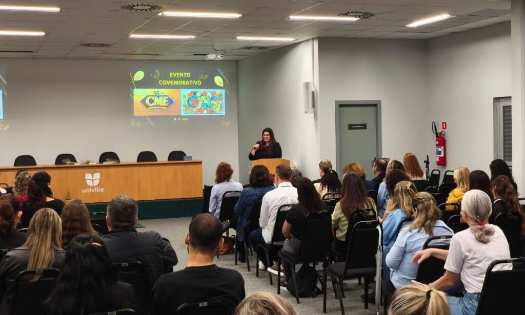 Conselhos Municipais de Educação e Alimentação Escolar comemoram aniversários em evento especial