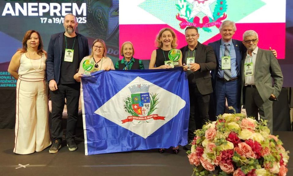 Joinville é reconhecida em prêmios nas áreas de previdência, tecnologia, planejamento e educação