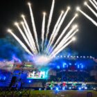 Imagem mostra efeitos visuais no céu acima do prédio da Prefeitura de Joinville