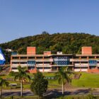 Fachada da sede da Prefeitura de Joinville