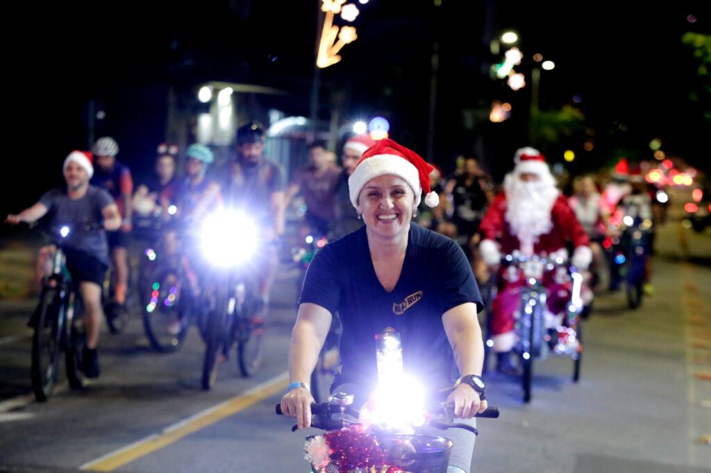 Movimenta Bike de Natal agita o Centro de Joinville nesta sexta-feira