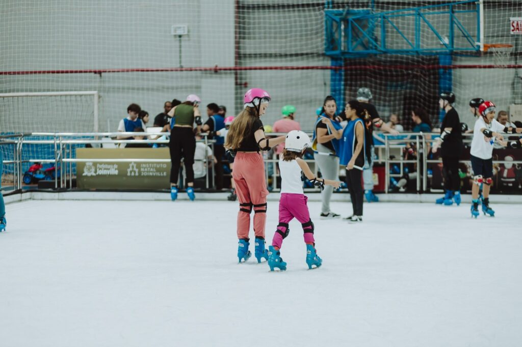 Novos agendamentos para a pista de patinação do Natal de Joinville abrem nesta segunda-feira