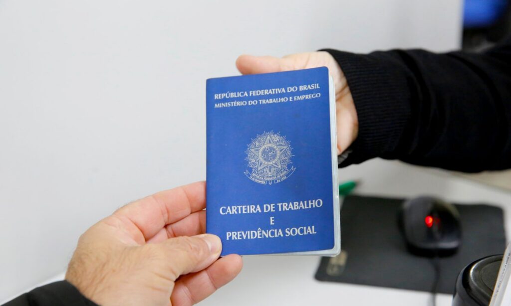 Cepat oferece 2,1 mil vagas de emprego em Joinville e promove Feira de Oportunidades no Comasa