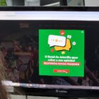 Imagem mostra tela de computador com acesso ao site do Natal de Joinville incentivando o usuário a responder a pesquisa