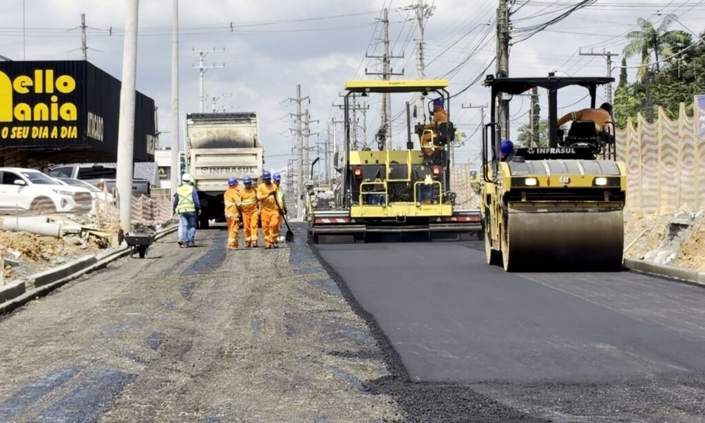 Prefeitura de Joinville inicia pavimentação de nova pista da avenida Santos Dumont