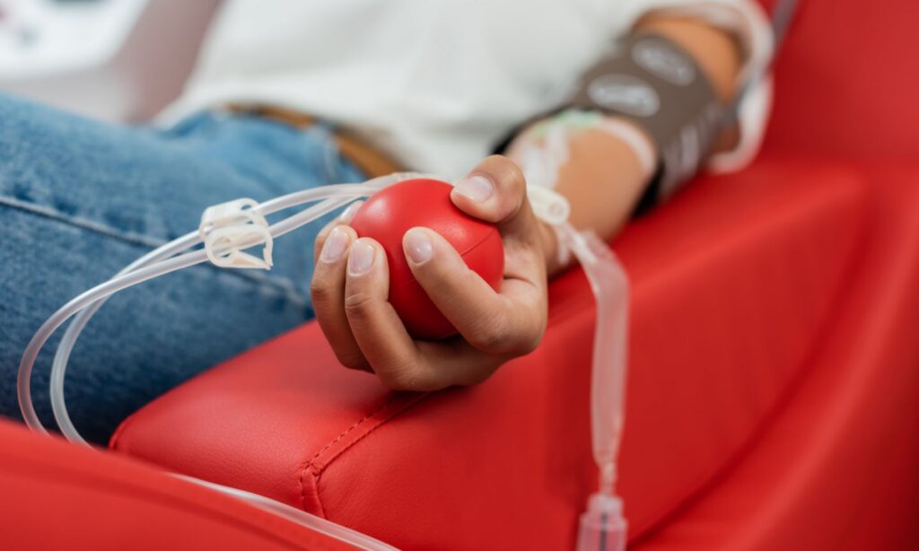 Hemosc destaca necessidade dos sangues A e O após queda nas doações
