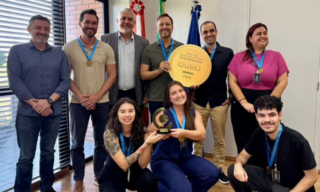 Espaço do Empreendedor de Joinville fortalece serviços e conquista Selo Ouro do Sebrae por excelência em atendimento