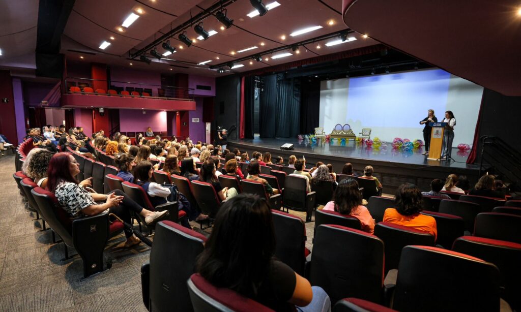 Evento celebra Dia Internacional da Mulher e promove conexões e autocuidado em Joinville